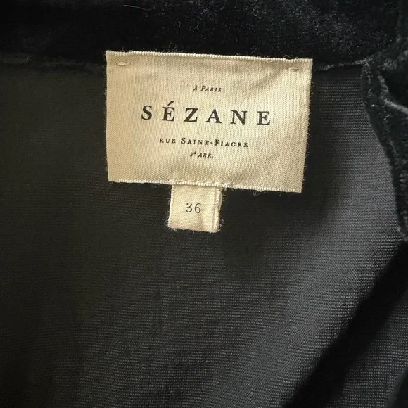 Sézane ‘Sybelle’ black velvet dress - Picture 5 of 6